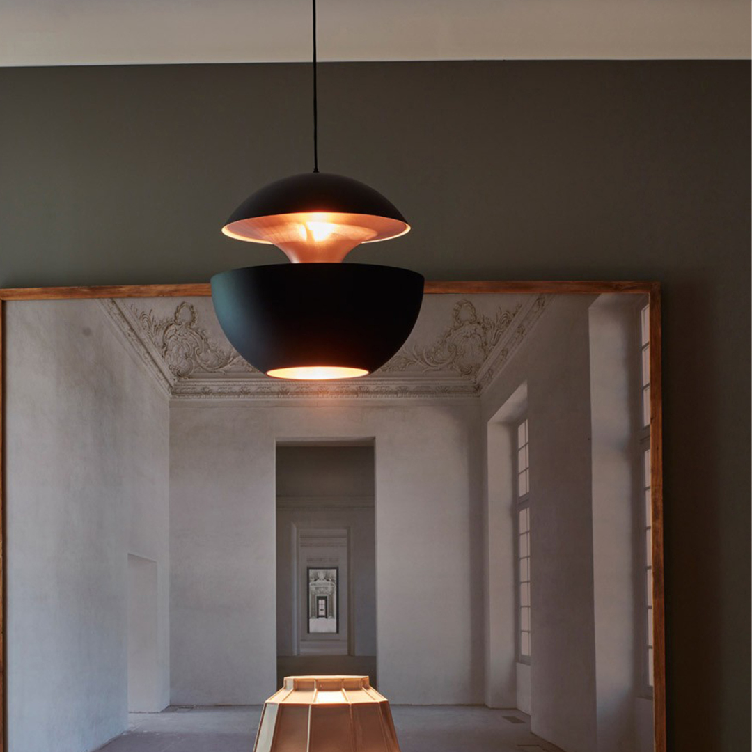 Ebon Glow Pendant Light