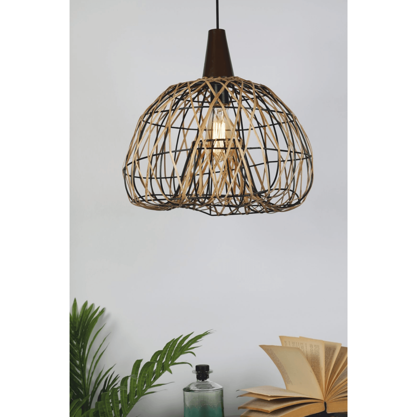 Sparo Handcrafted Pendant Light