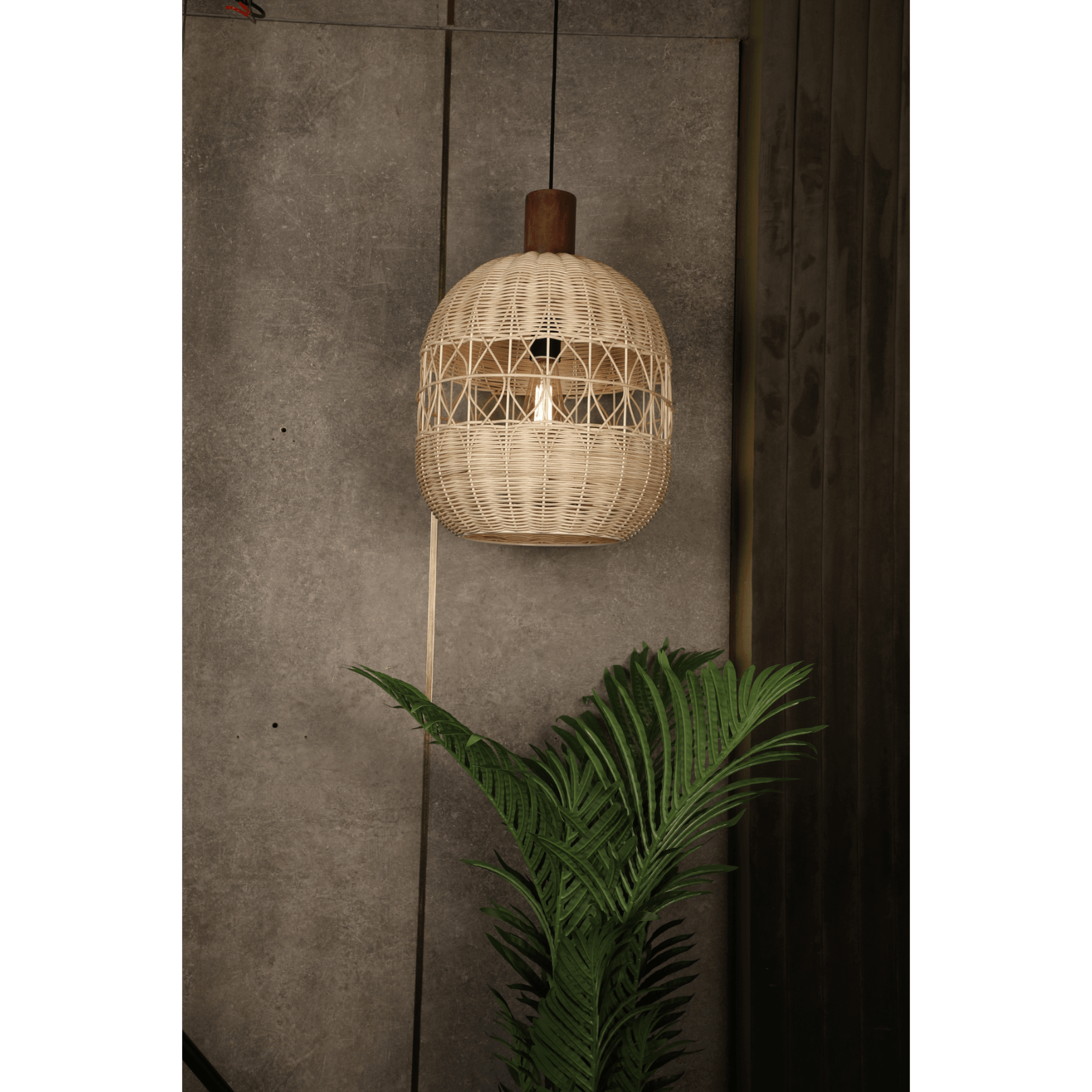 Luci Handcrafted Pendant Light