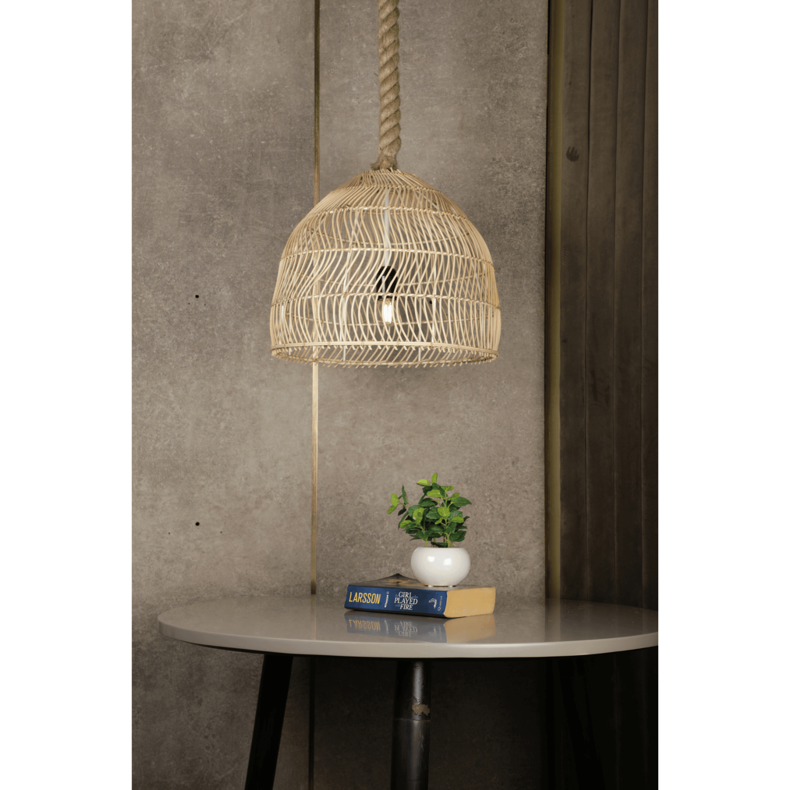 Estivo Handcrafted Pendant Light