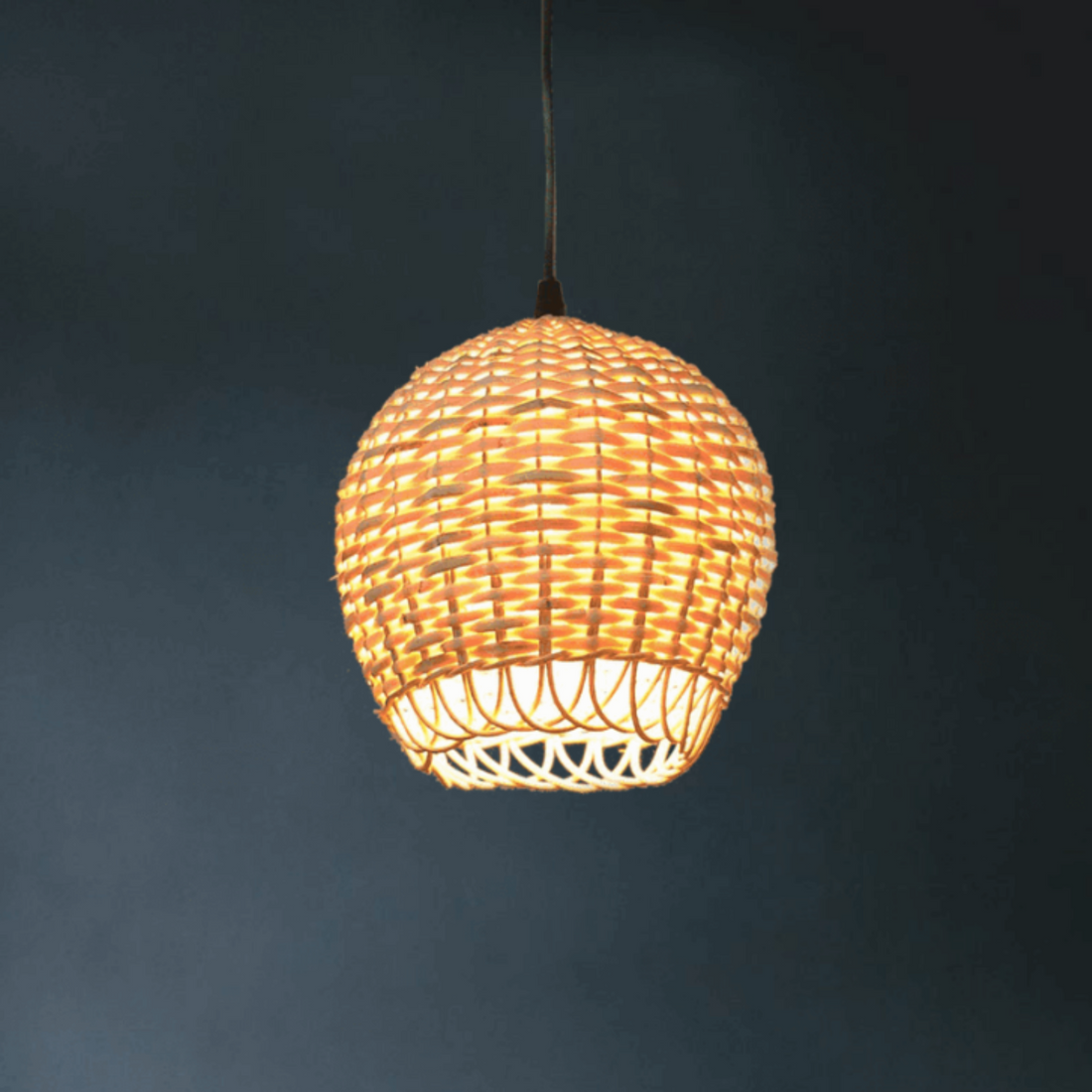 Arazzy Handcrafted Pendant Light