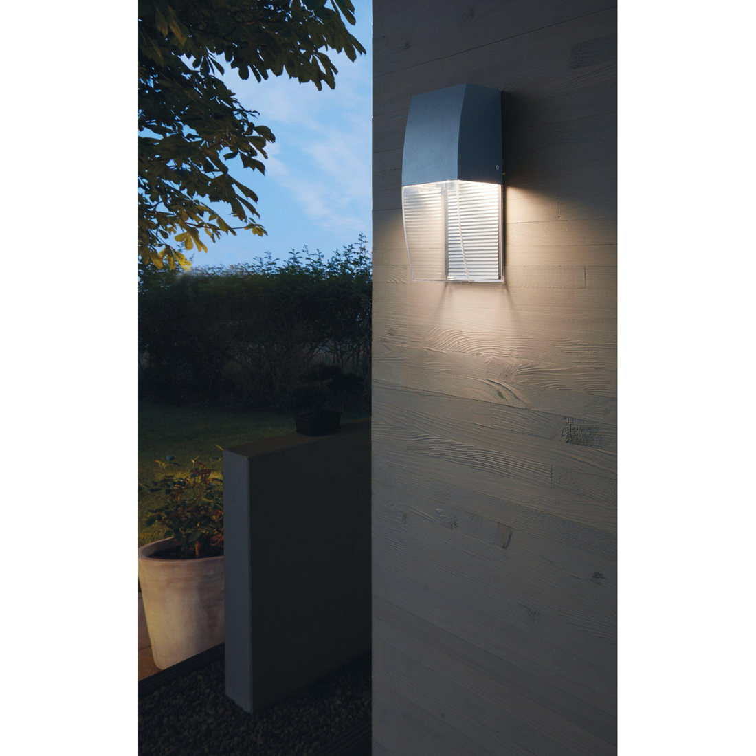 SERVOI Outdoor Wall Light by The Light Library