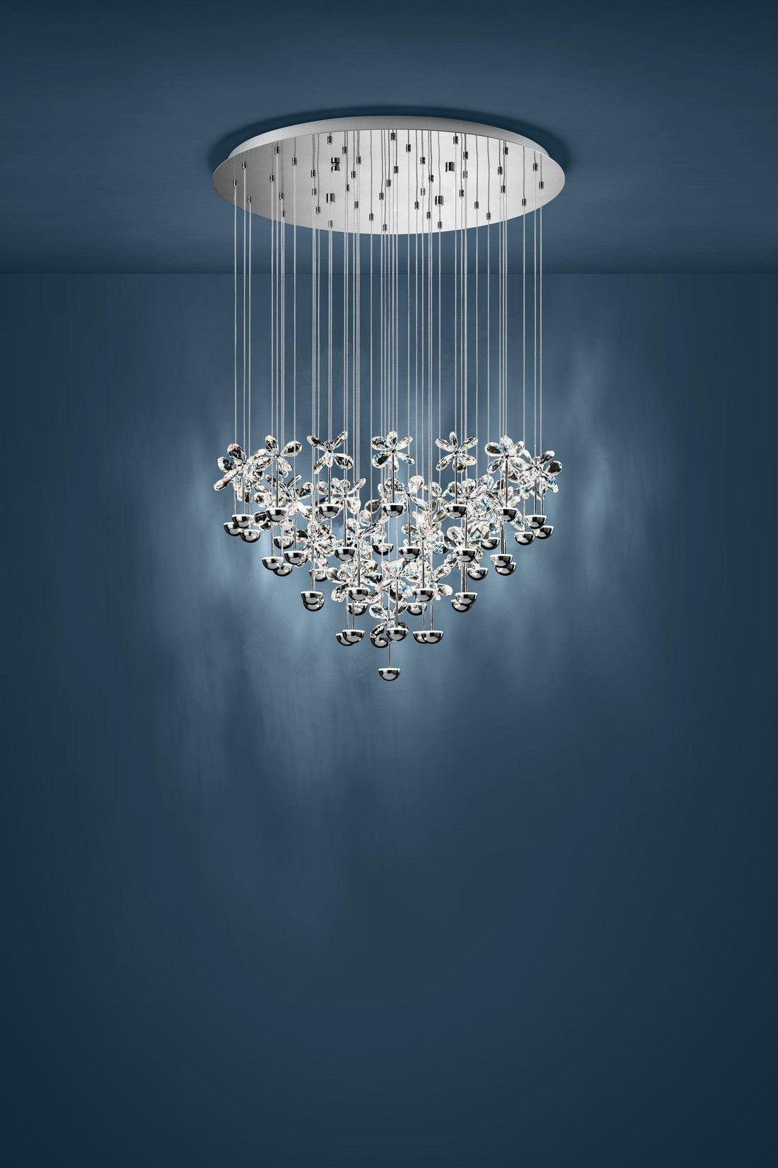 PIANOPOLI Round Chandelier Light 780 by The Light Library